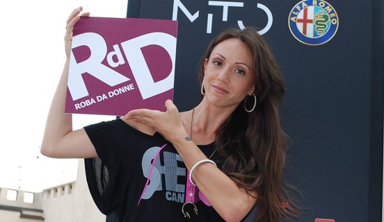 missmanoladj_shecandj_robadadonne