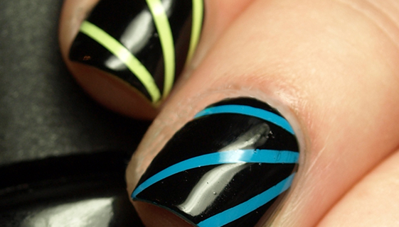 nail-art-effetto-raggio-luna