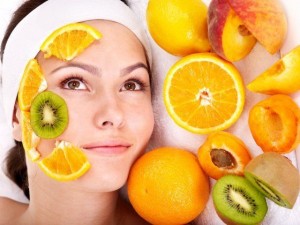 maschere-viso-con-frutta-fresca