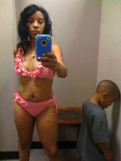 mirror-fail-upset-child