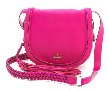 pour-la-victoire-borsa-vivacious