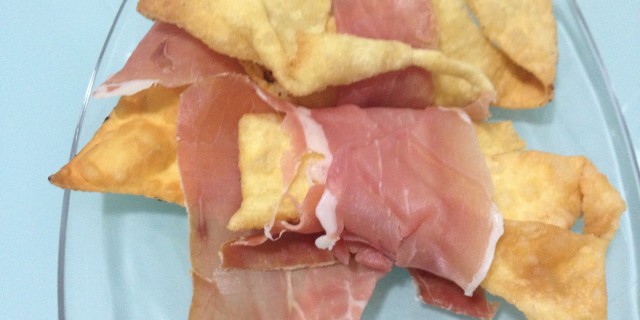 Finger food e galateo. Senza posate è più chic
