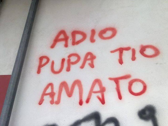 “Amori grammaticalmente scorretti” le fotografie più divertenti del web
