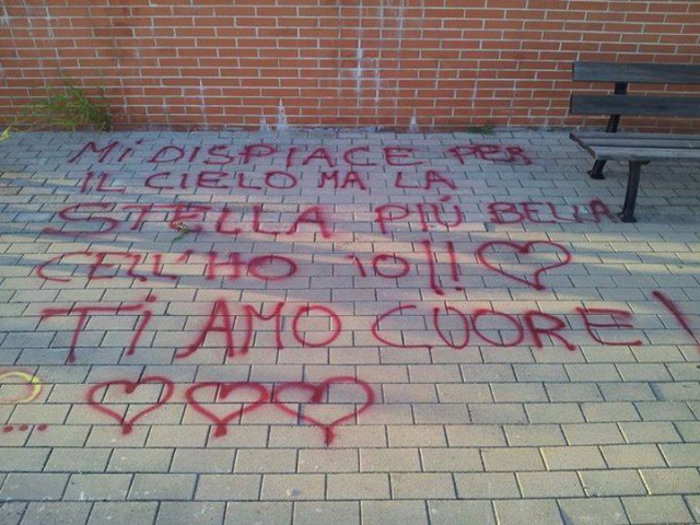 “Amori grammaticalmente scorretti” le fotografie più divertenti del web