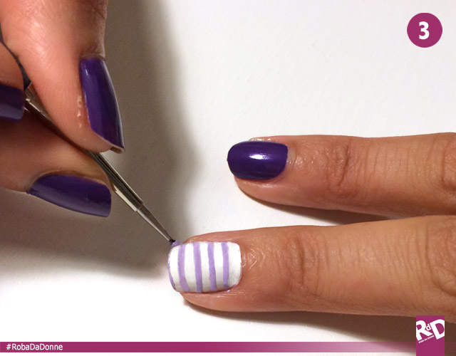 Nail art per total white