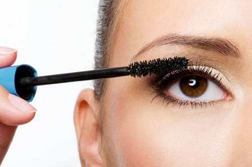 mascara