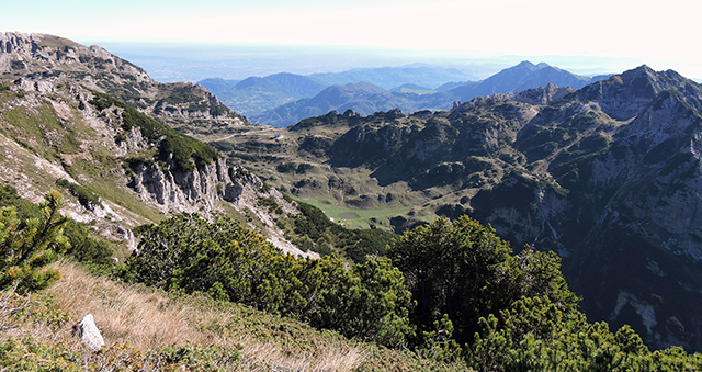 (Fonte: http://pixabay.com/en/mountain-landscape-hills-carega-501991/ - Public Domain – No attribution required)