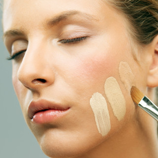 choosing-foundation-shade